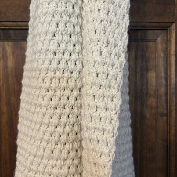 Cozy Cream White Knit Scarf with Fringe - Picture 6 of 6